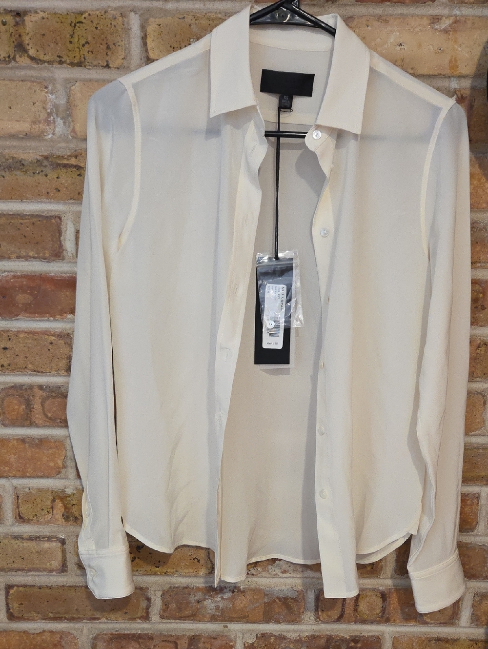 Nili Lotan Silk Cream Womens Button-Down Shirt